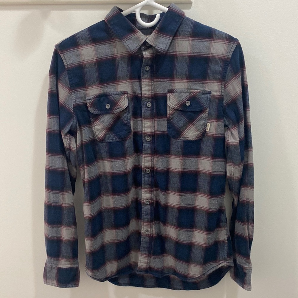 VANS Brand. Men’s SMALL  plaid flannel shirt. Tailored fit. Excellent condition.